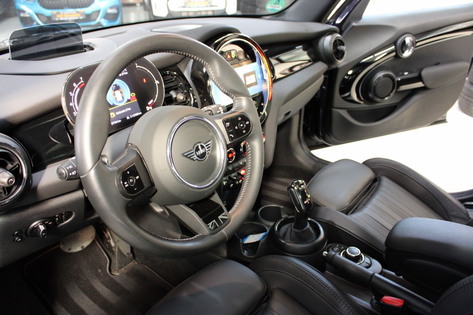 MINI Cooper Yours - Samsaru's Car Outlet