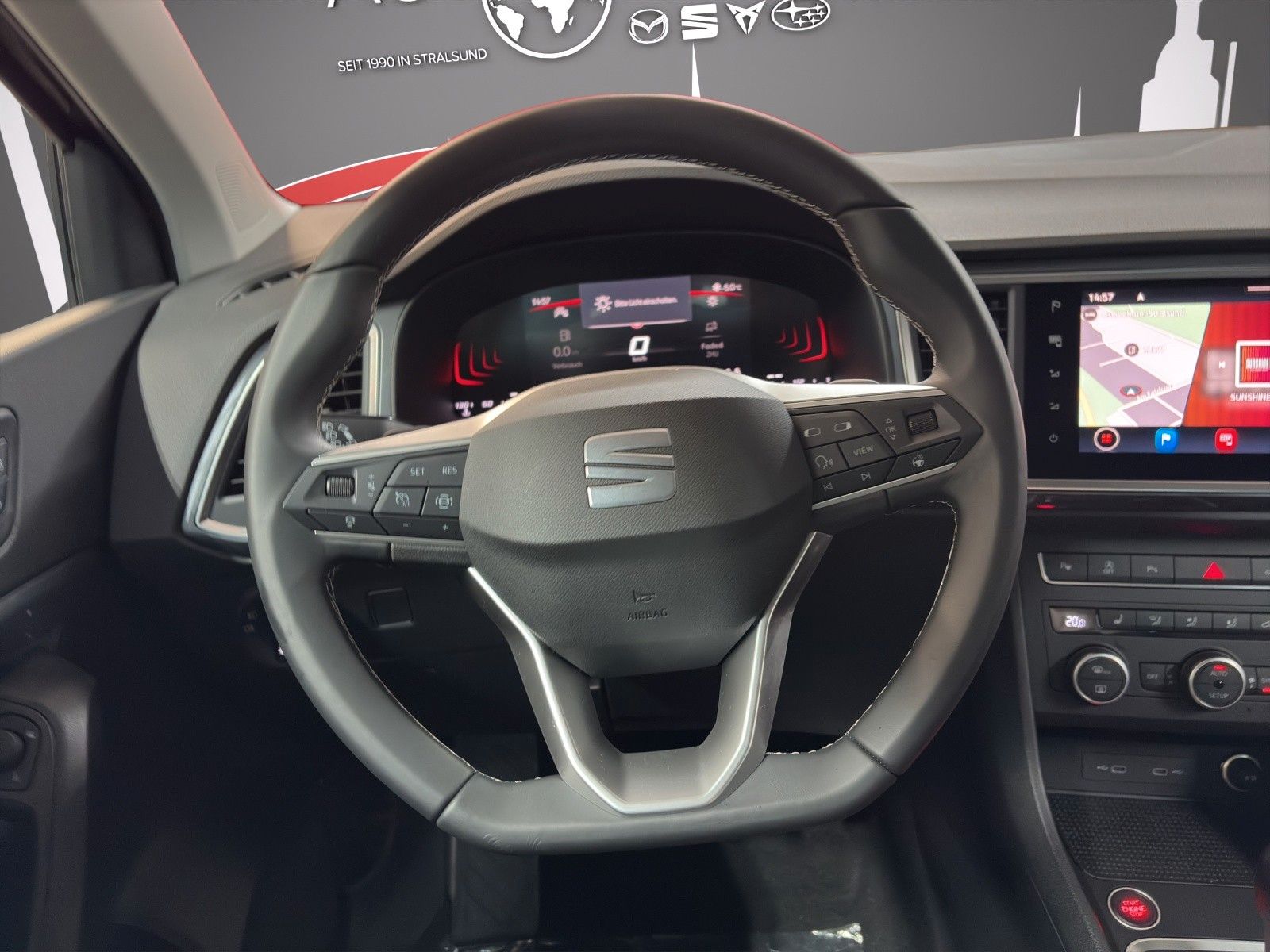 Seat Ateca 1.5 TSI Style DSG AHK/NAVI/ACC/AHZ/LHZ