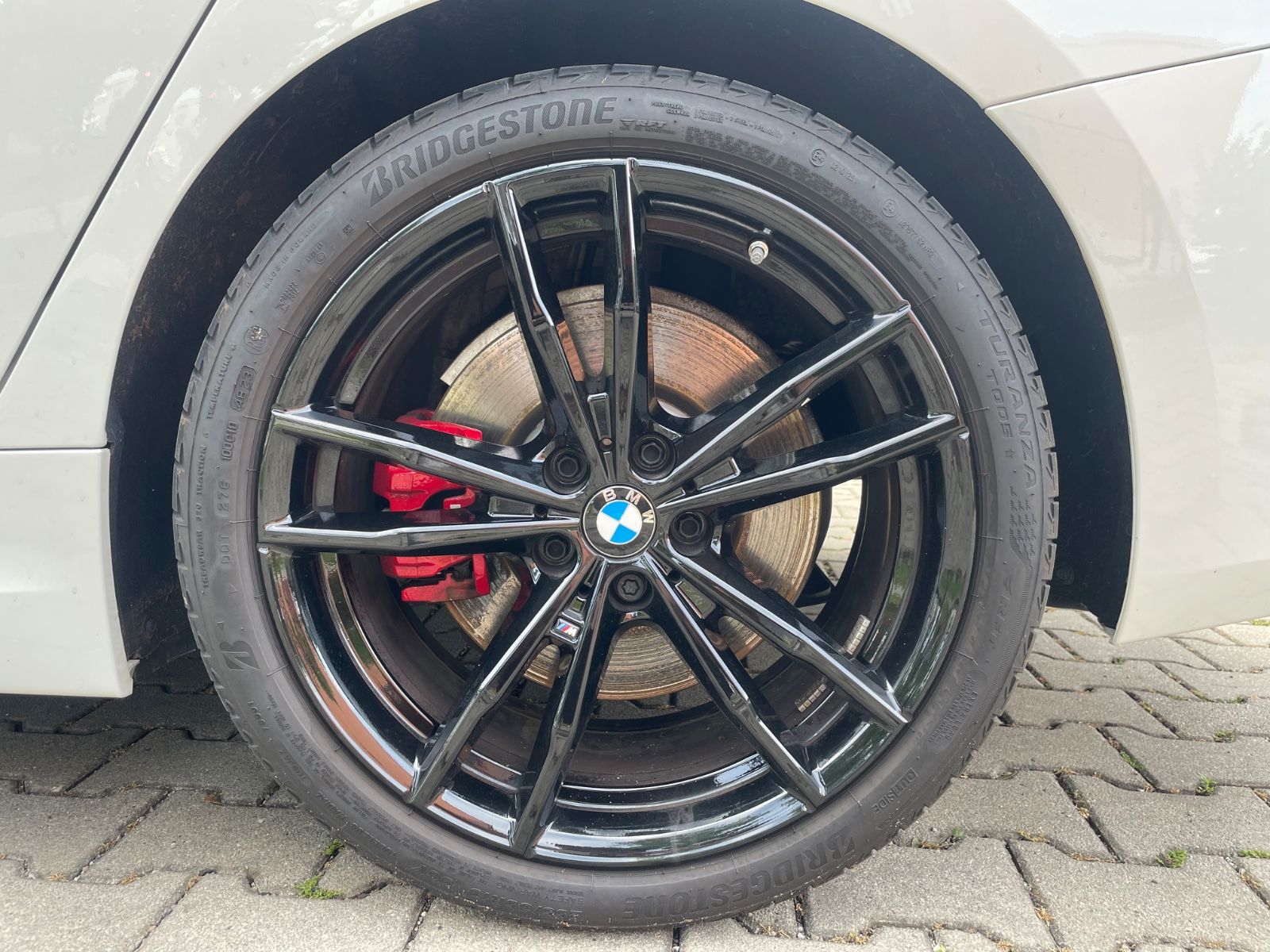 BMW 330 i xDri*MSport* Sit-Memory*Glass-Dach*Comfort