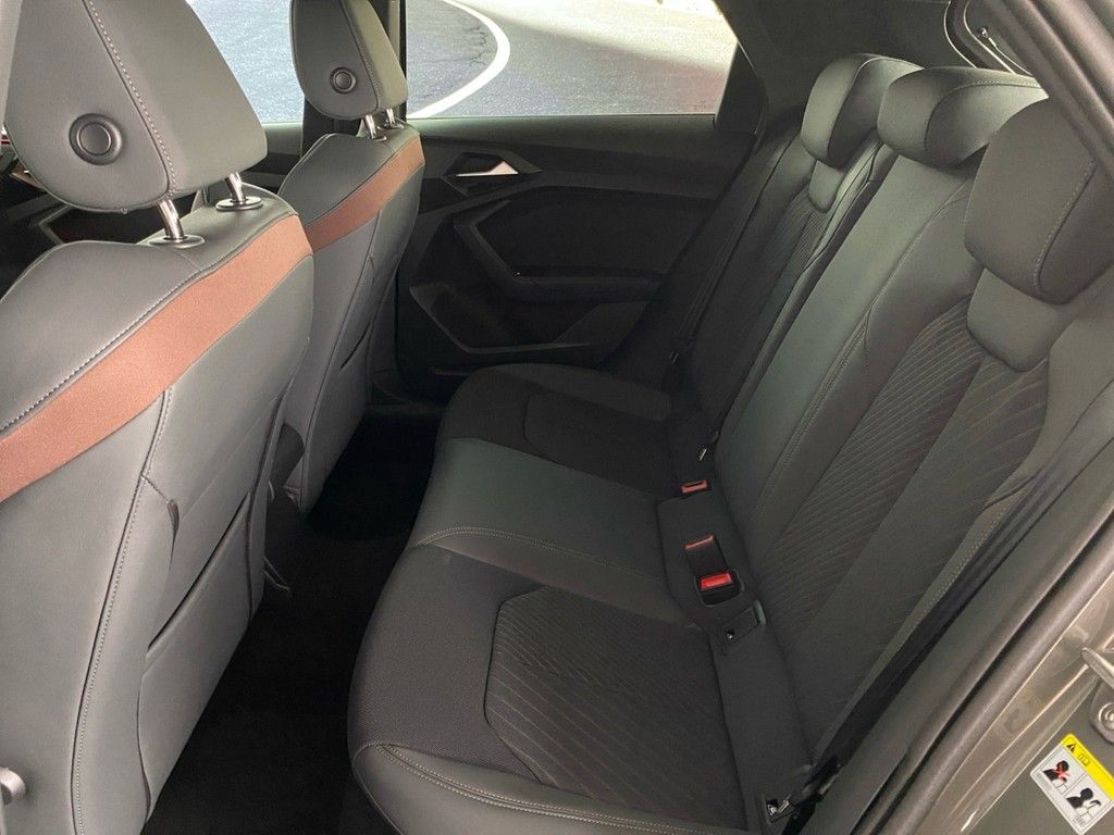 Audi A1 allstreet S line 30 TFSI RFK+ACC+SONOS+DESIGN