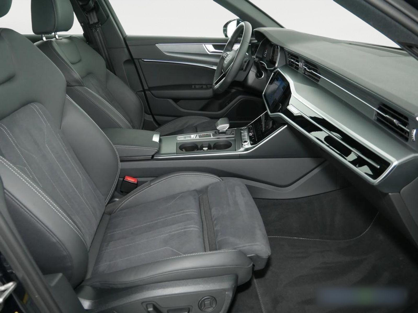 Audi A6 Avant 45 TFSI S tronic - Samsaru's Car Outlet