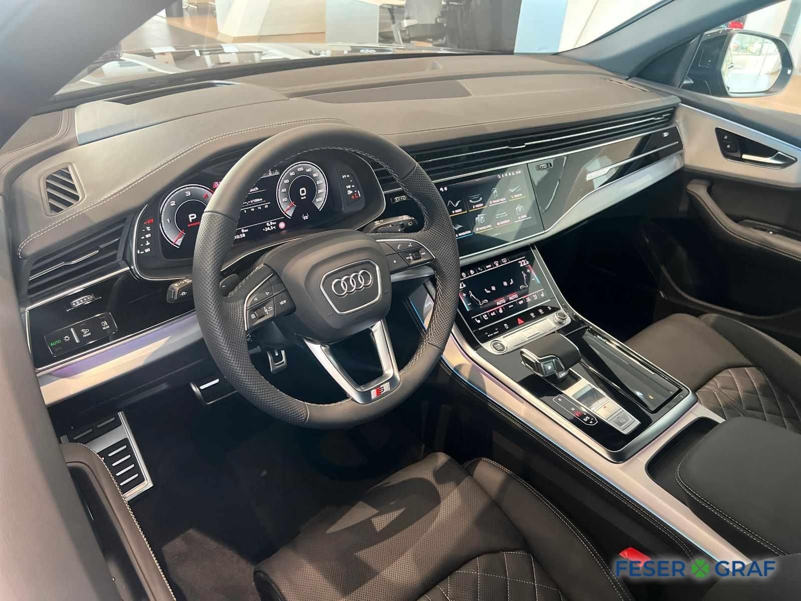 Audi Q8 50 TDI quattro S line - Samsaru's Car Outlet