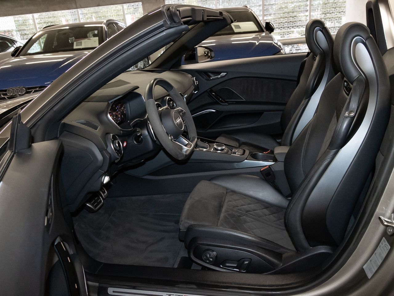 Audi TT RS Roadster qu 2.5 TFSI Matrix Kamera B&O