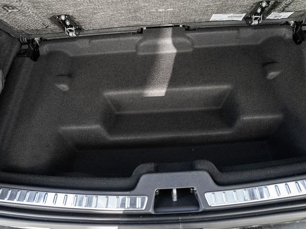 Volvo XC90 B5 AWD Plus Bright Panorama, AHK