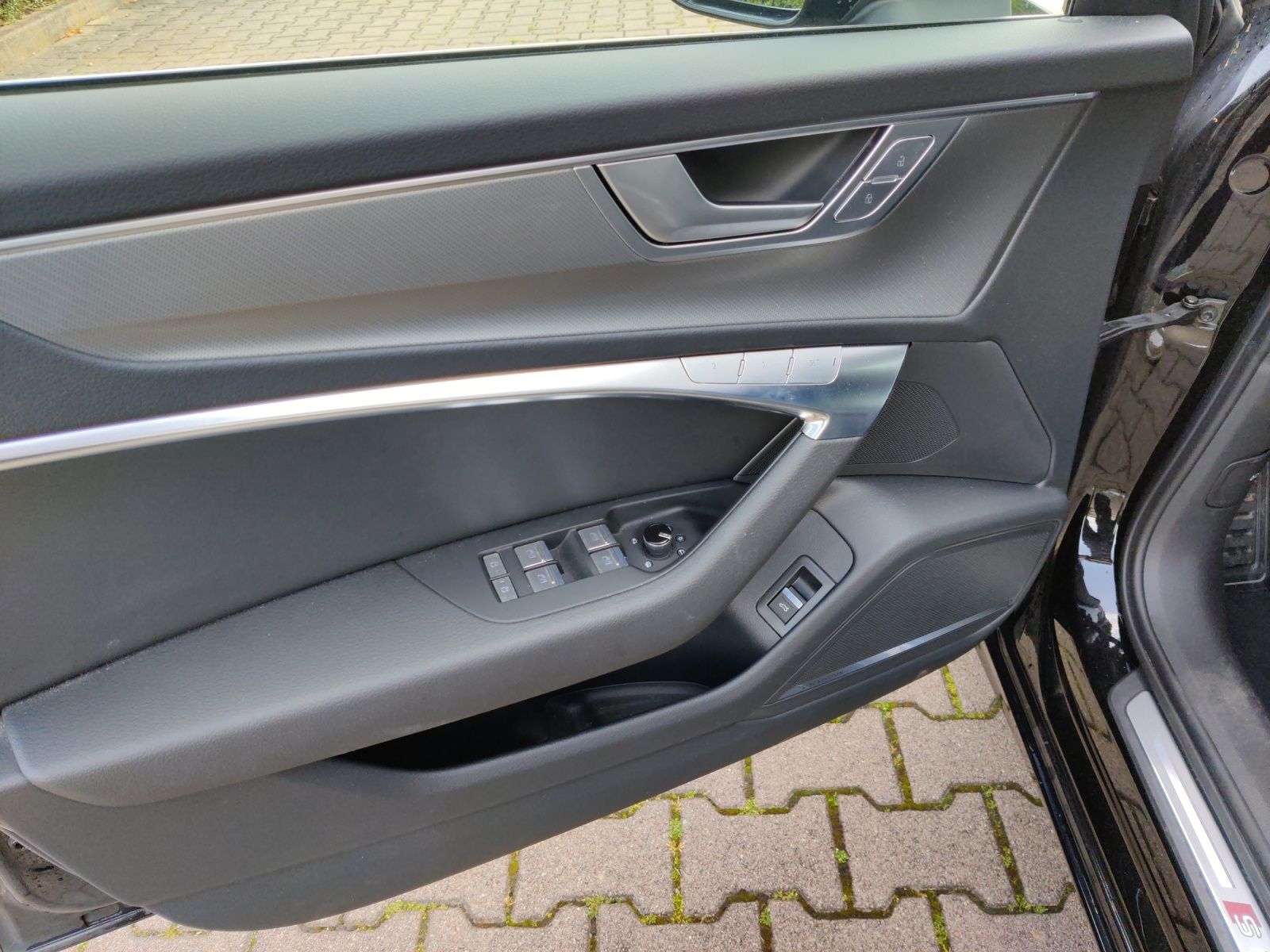 Audi A6 Avant 50 TDI quattro S Line - Samsaru's Car Outlet