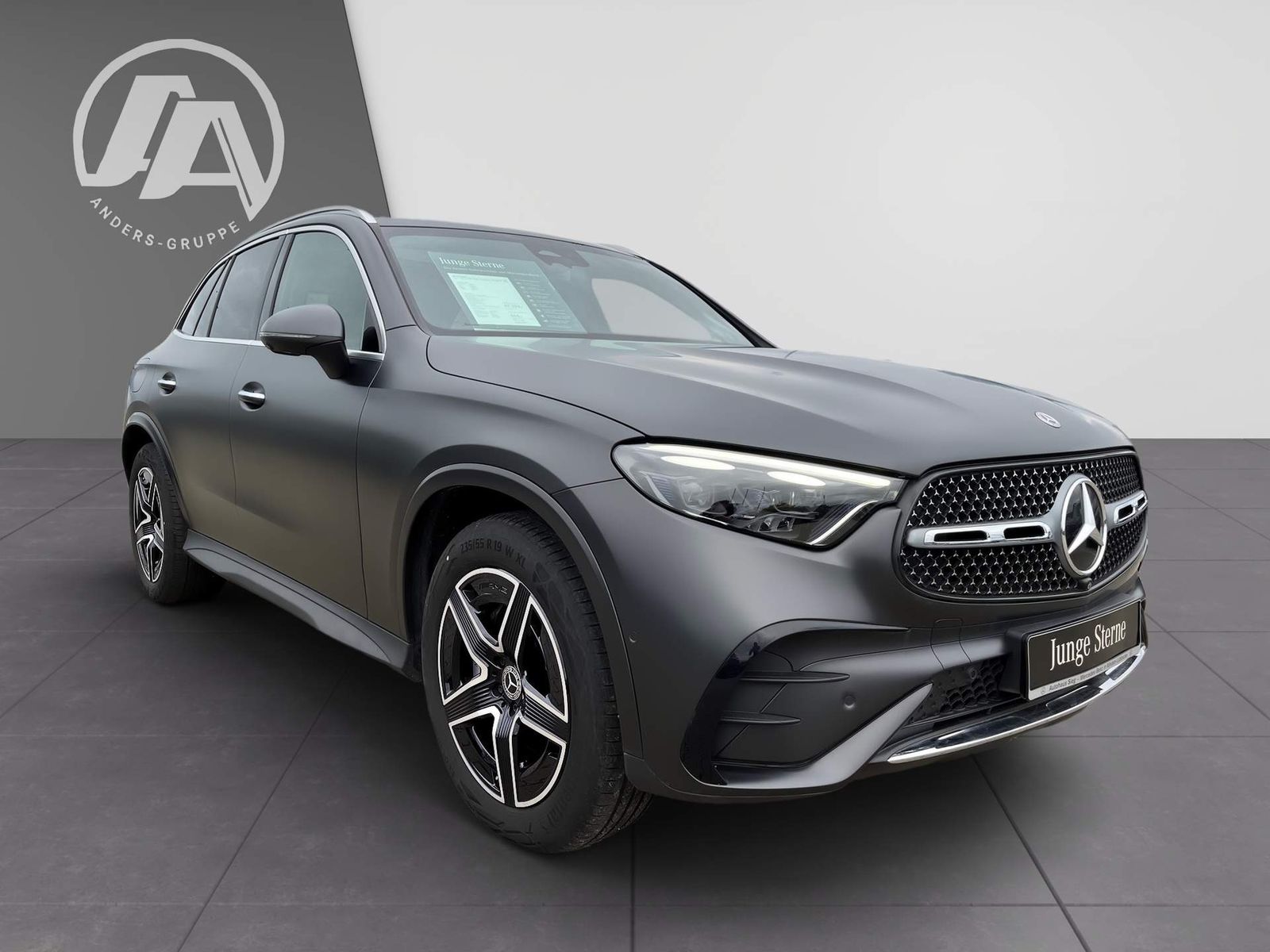 Mercedes-Benz GLC 300 d 4M AMG+Pano+Burm+HUD+AHK+H-LENK+AIR+36