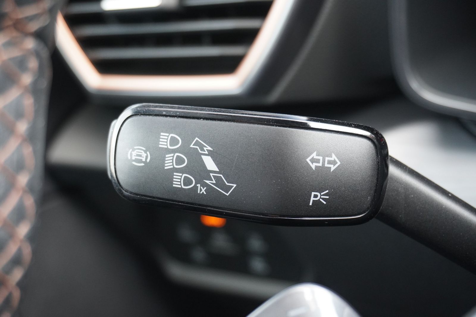 Cupra Leon 1.4 e-HYBRID - Samsaru's Car Outlet