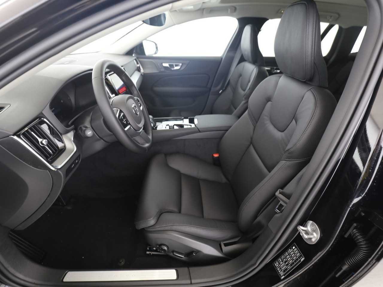 Volvo V60 Plug-In-Hybrid T6 Plug-in Hybrid AWD Plus Da