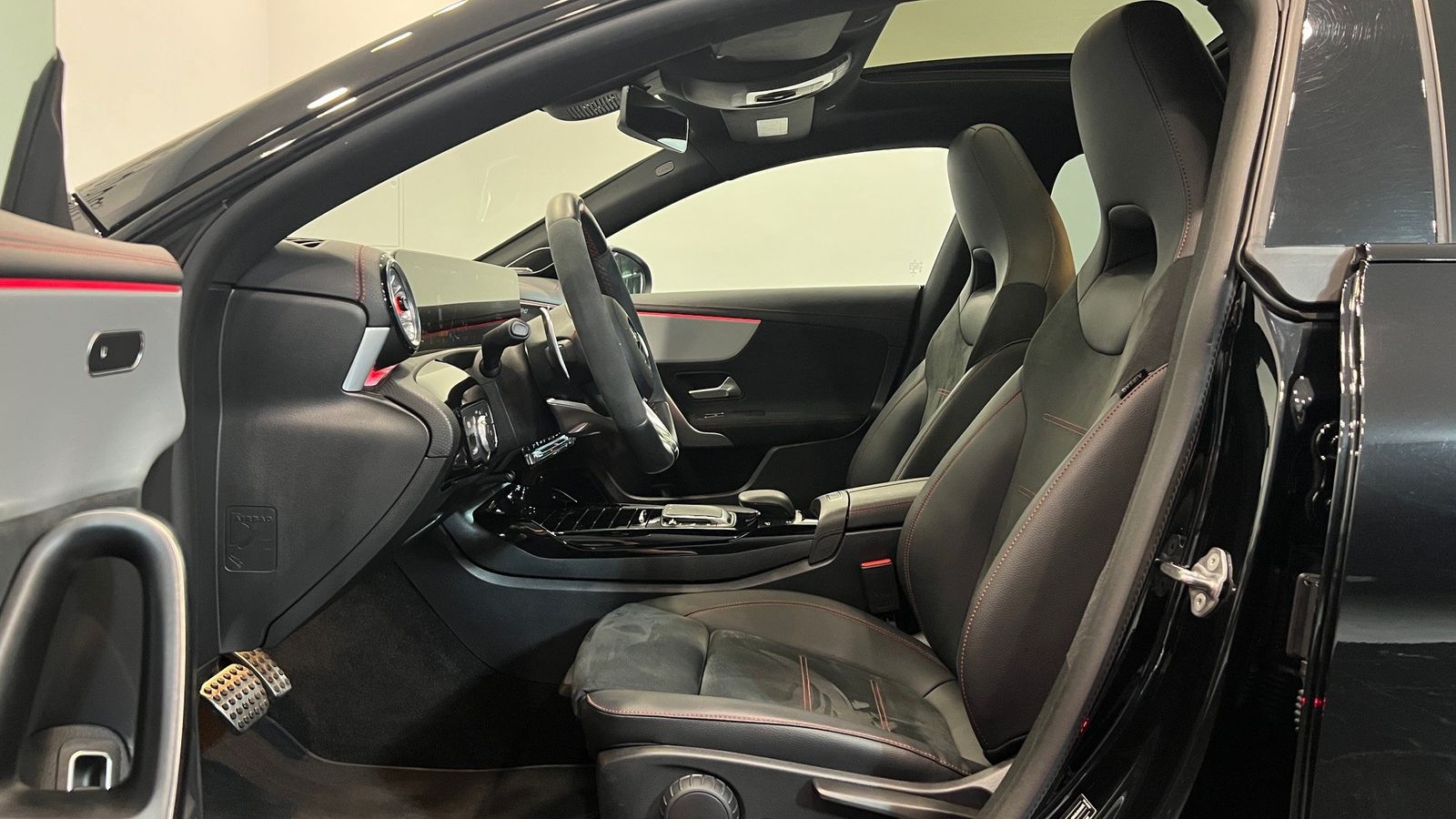 Mercedes-Benz CLA 35 AMG - Samsaru's Car Outlet