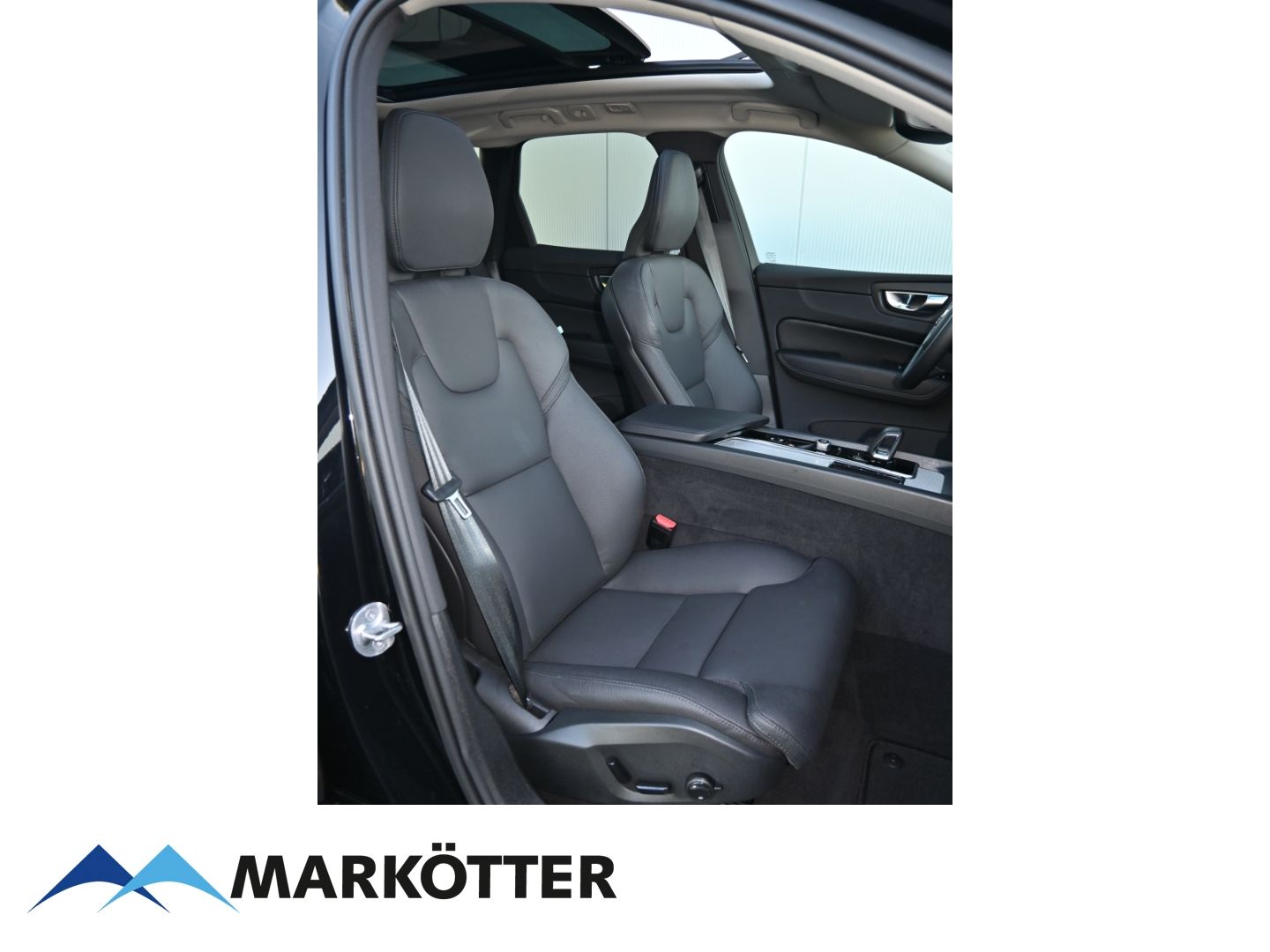 Volvo XC60 T8 Recharge Plus AWD - Samsaru's Car Outlet