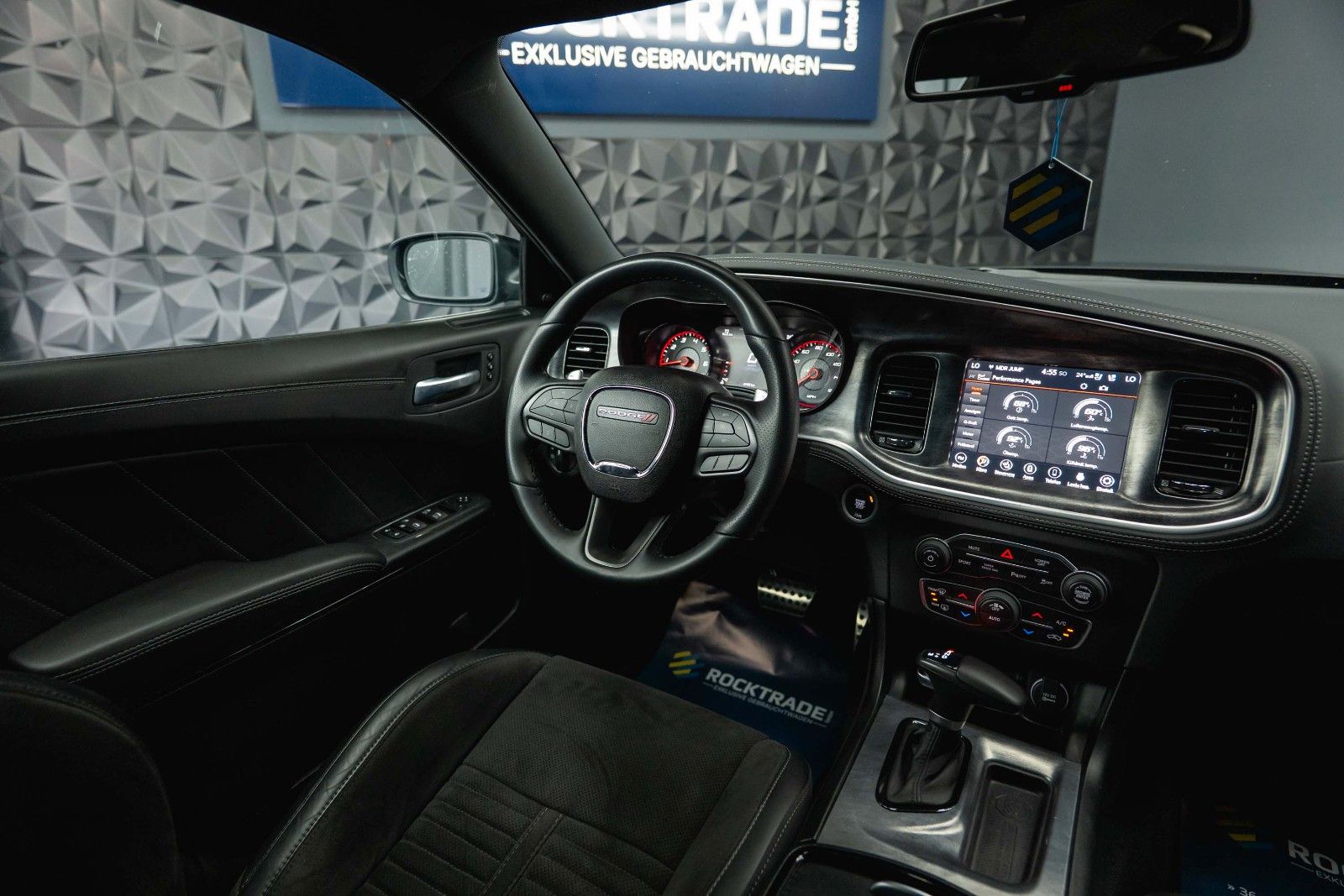 Dodge Charger 5.7 V8 HEMI R/T DAYTONA Performance