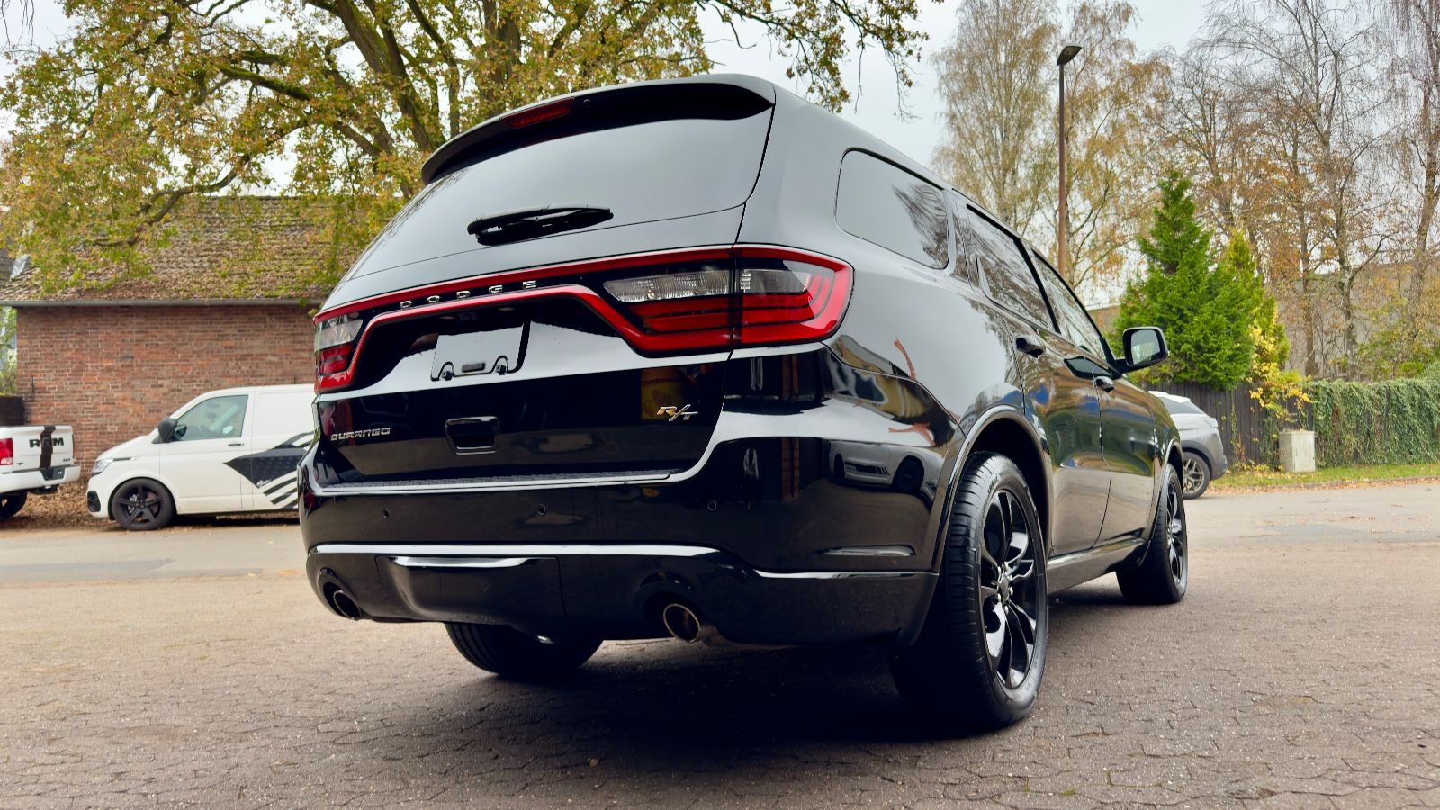 Dodge 5.7*R/T*LPG*AHK*NAVI*LED*6 SITZER*GARANTIE*VOLL