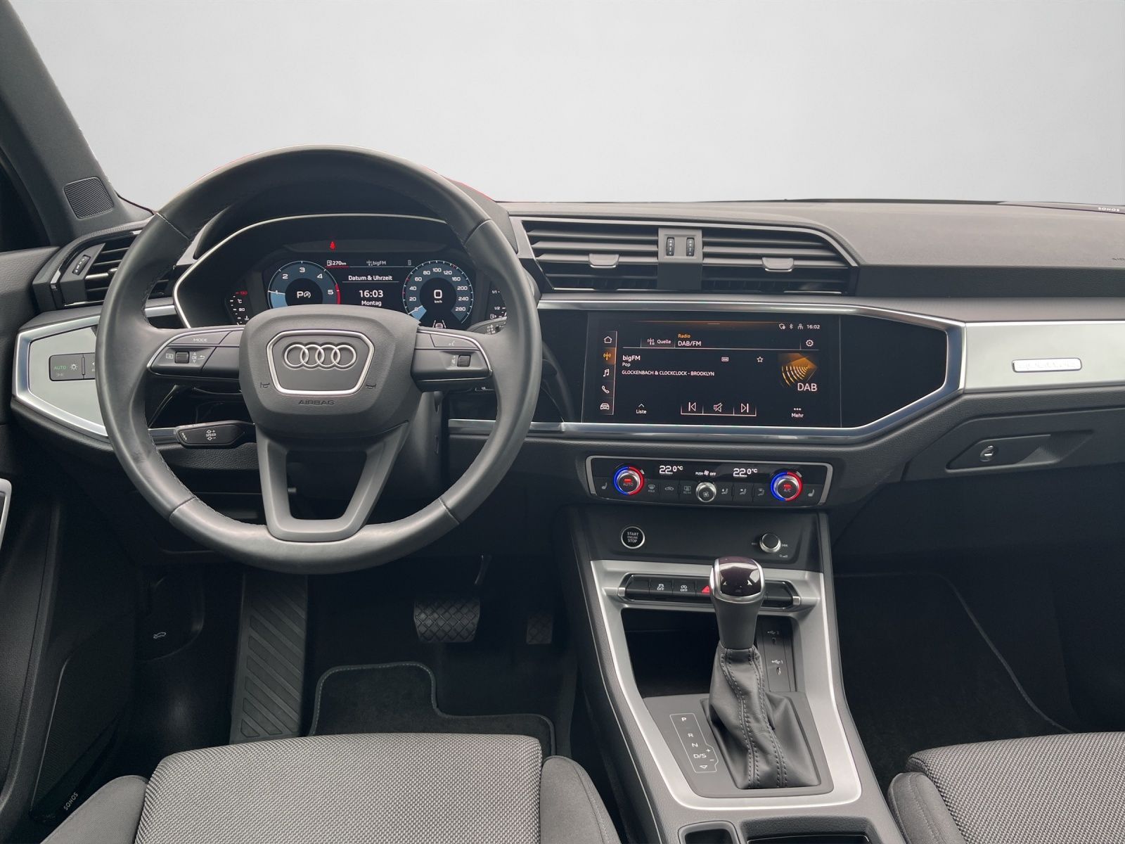 Audi Q3 S line 40 TDI S-TRONIC - Samsaru's Car Outlet