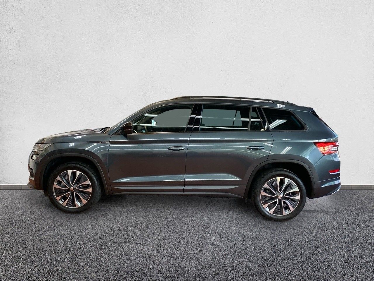 Skoda Kodiaq Sportline 2.0l TSI - Samsaru's Car Outlet