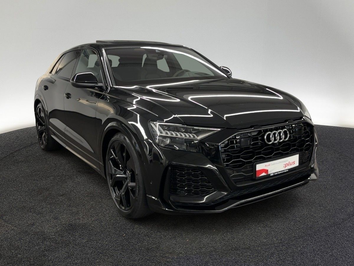 Audi RS Q8 tiptr. STDHZG MATRIX HUD PANO 360°K