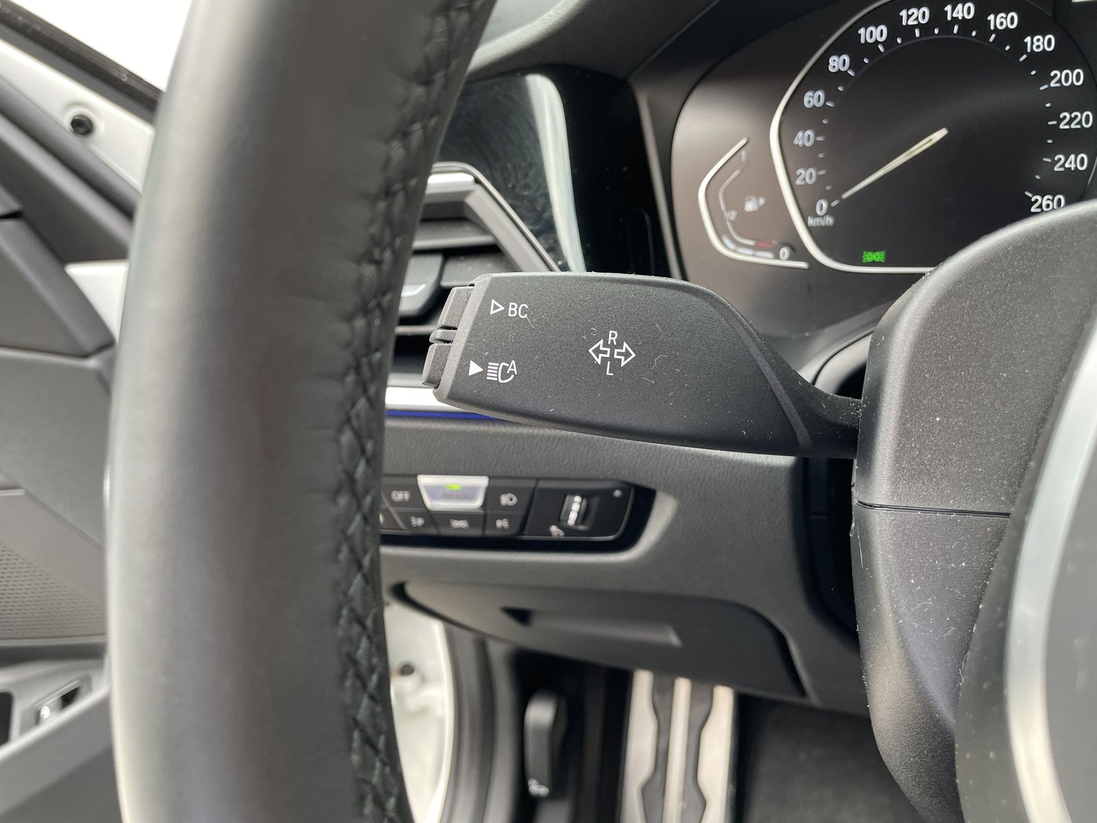 BMW 330i Tour. M Sport - Samsaru's Car Outlet