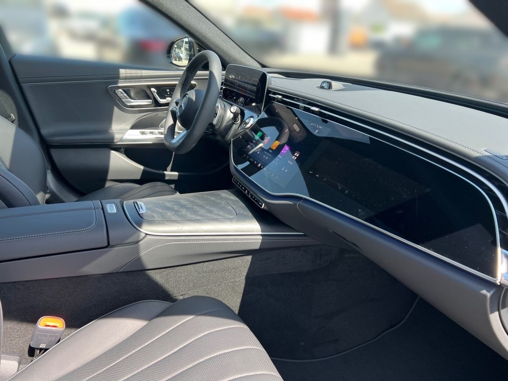 Mercedes-Benz E 450 d 4M AMG*Night*AHK*StdHzg*HUD*Pano*Burme.