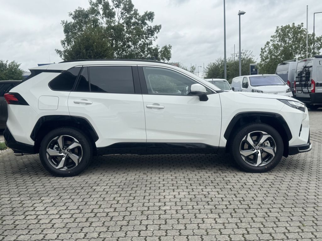 Toyota RAV 4 Plug-in-Hybrid Teamplayer, AHK