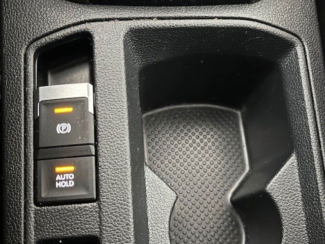 Volkswagen T-Roc Style 1.0 TSI - Samsaru's Car Outlet
