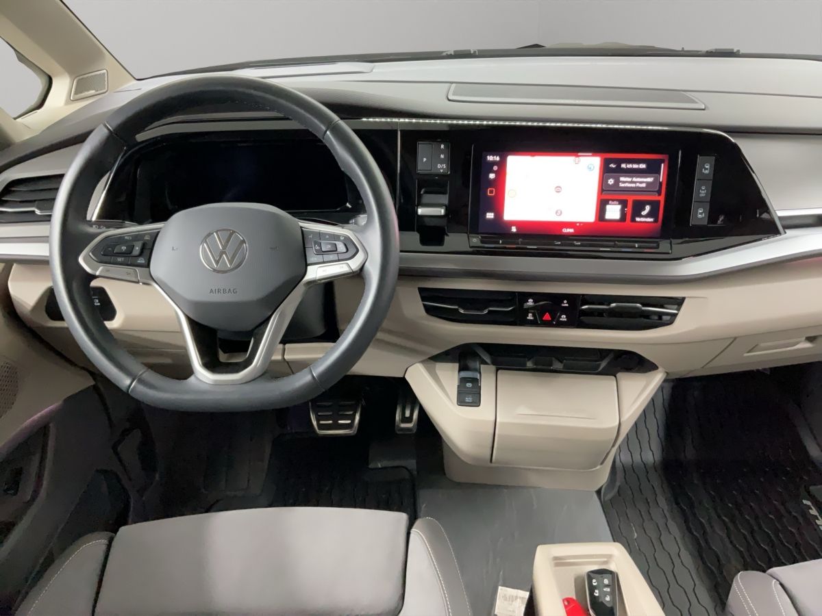 Volkswagen T7 Multivan Style - Samsaru's Car Outlet