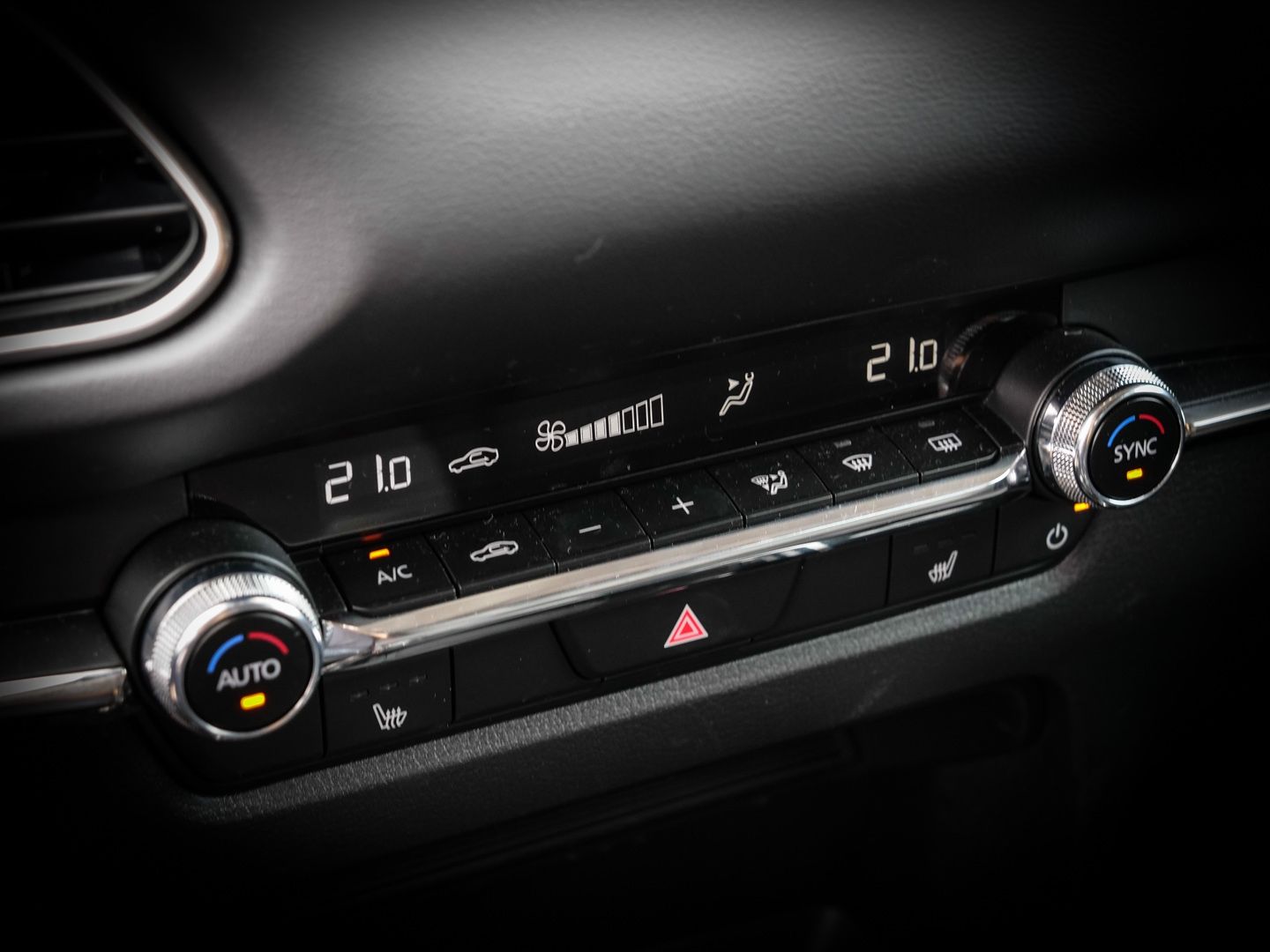 Mazda CX-30 2025 Homura 2.5L e-SKYACTIV G 140PS AT FWD