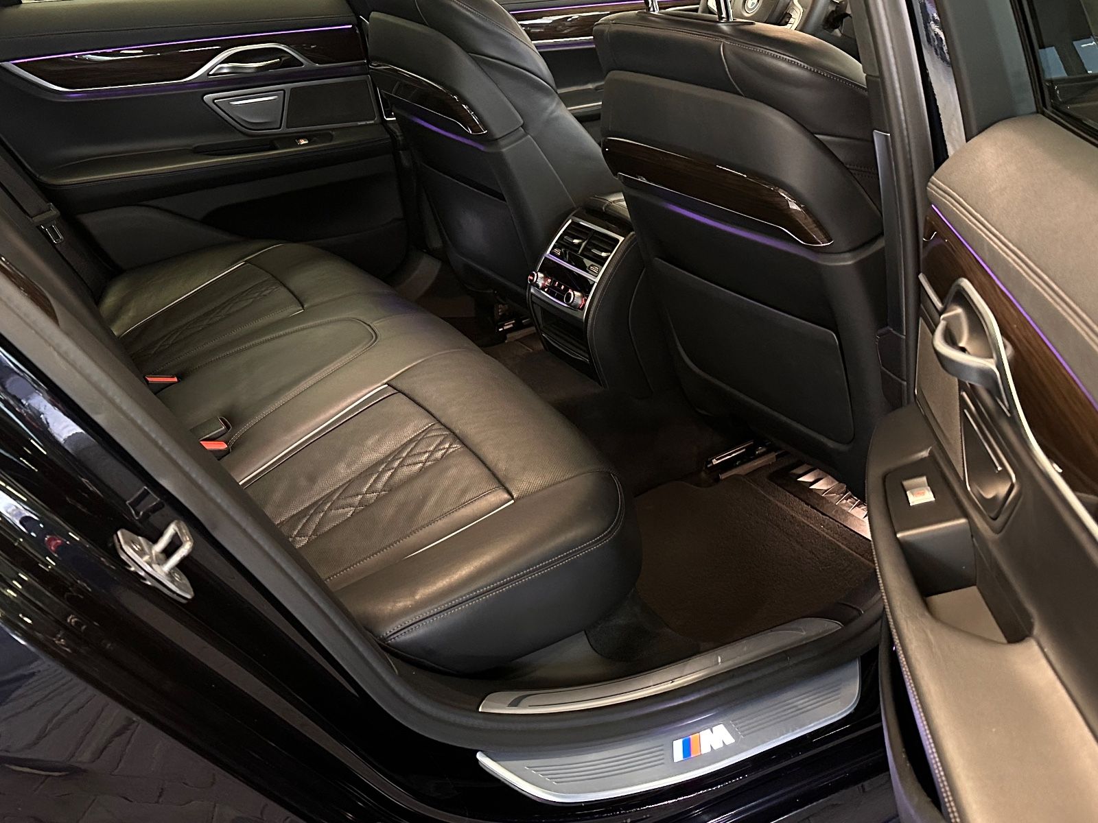 BMW 730d xDrive M-Sport *Soft-Close*Harman*Massage*