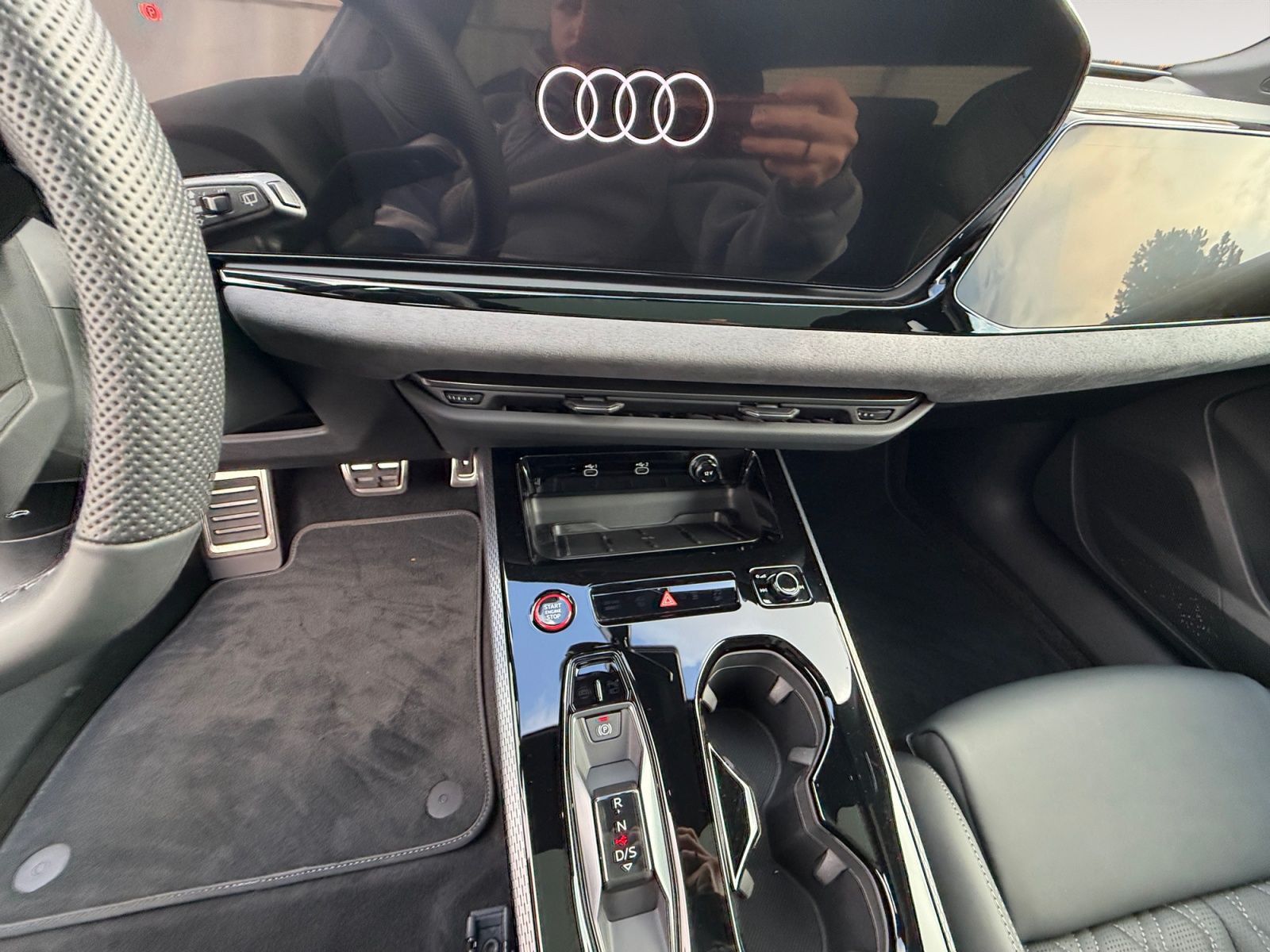 Audi A5 Avant TFSI e-hybrid qu. S-Line edition one
