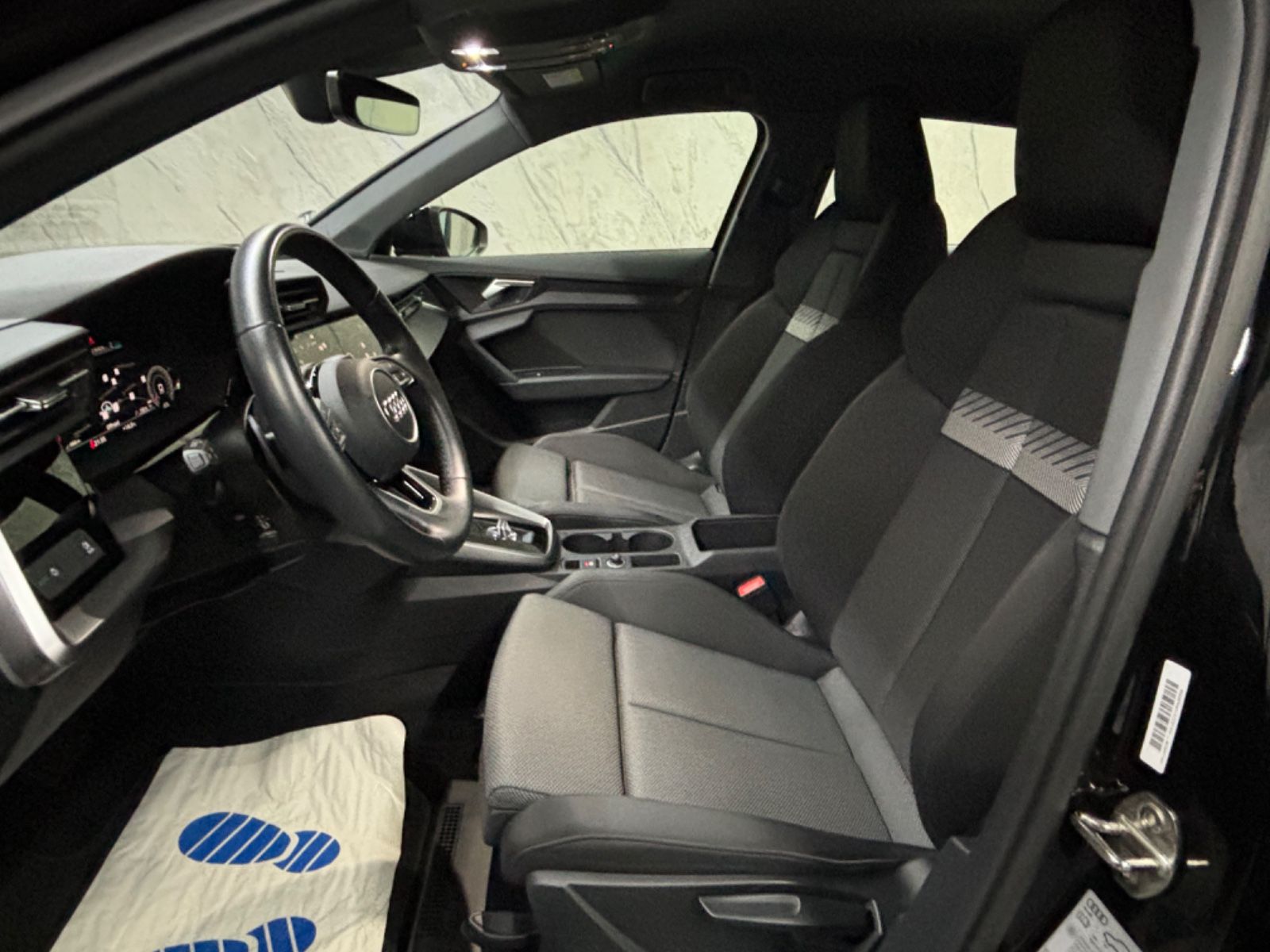 Audi A3 Sportback 30 TFSI advanced+1.Hand+MwSt.+