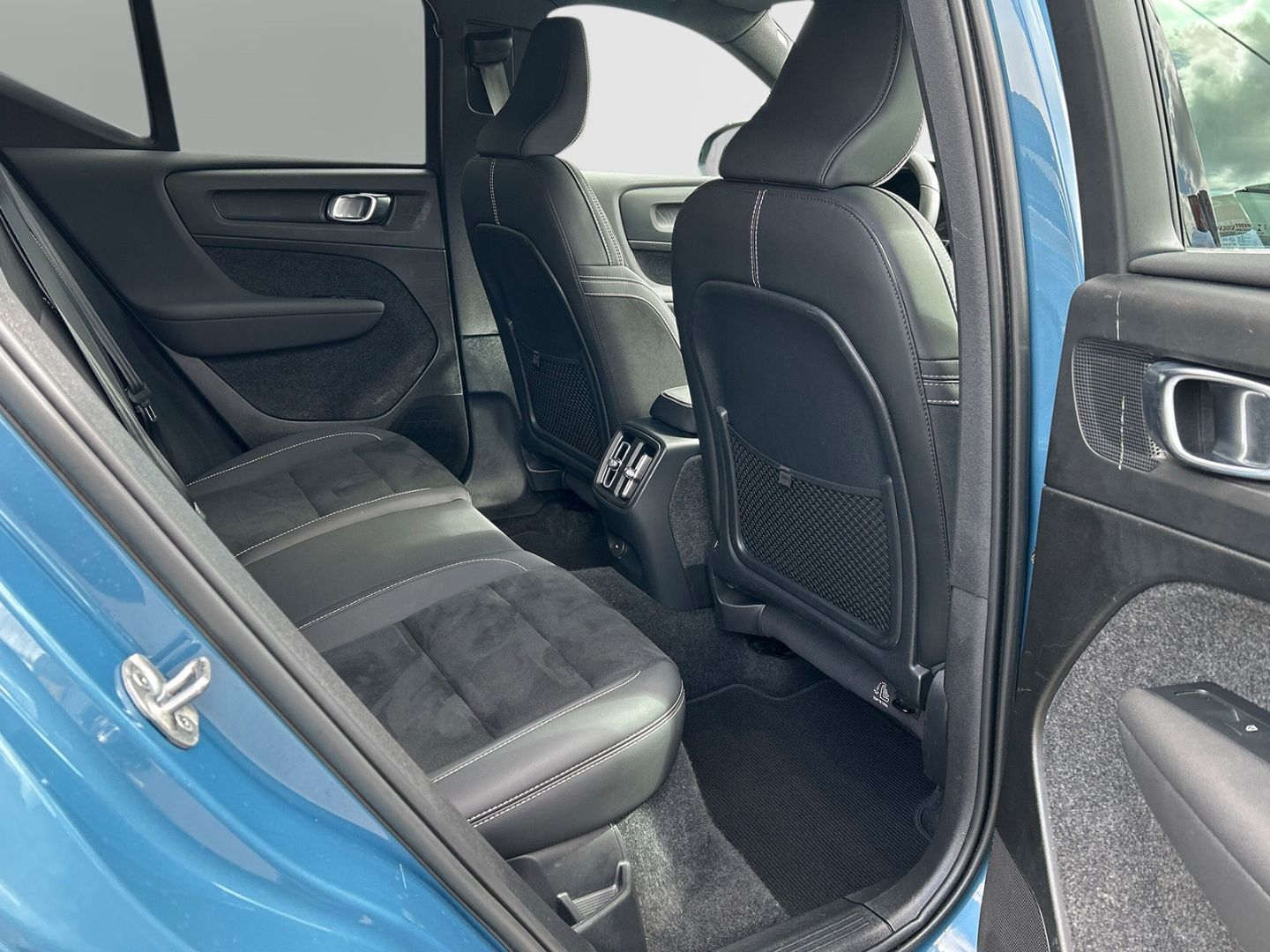 Volvo XC40 Recharge P8 Pure Electric Plus 20'' Allwett