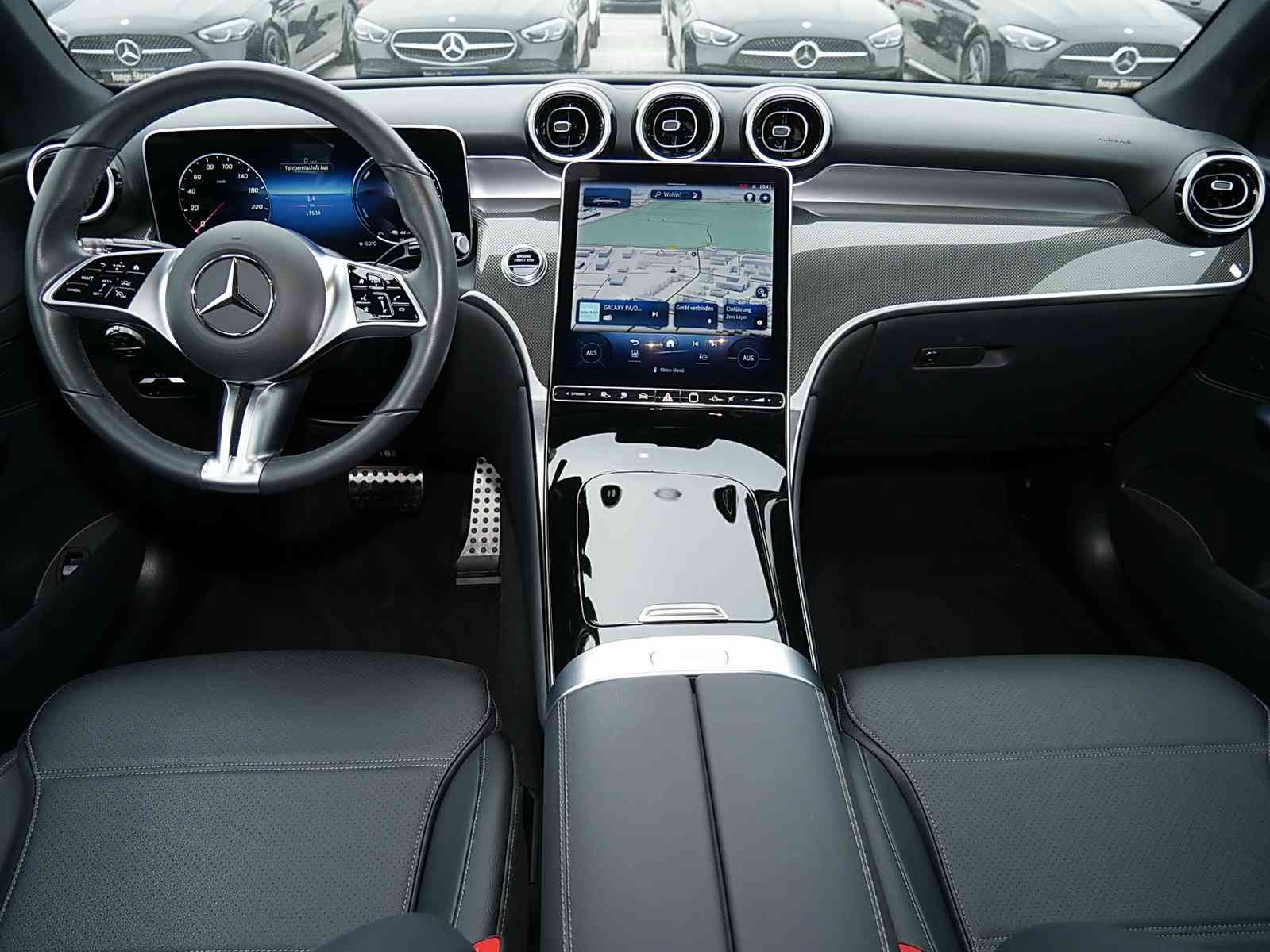 Mercedes-Benz GLC 300 de 4M Coupé AVANTGARDE - Samsaru's Car Outlet