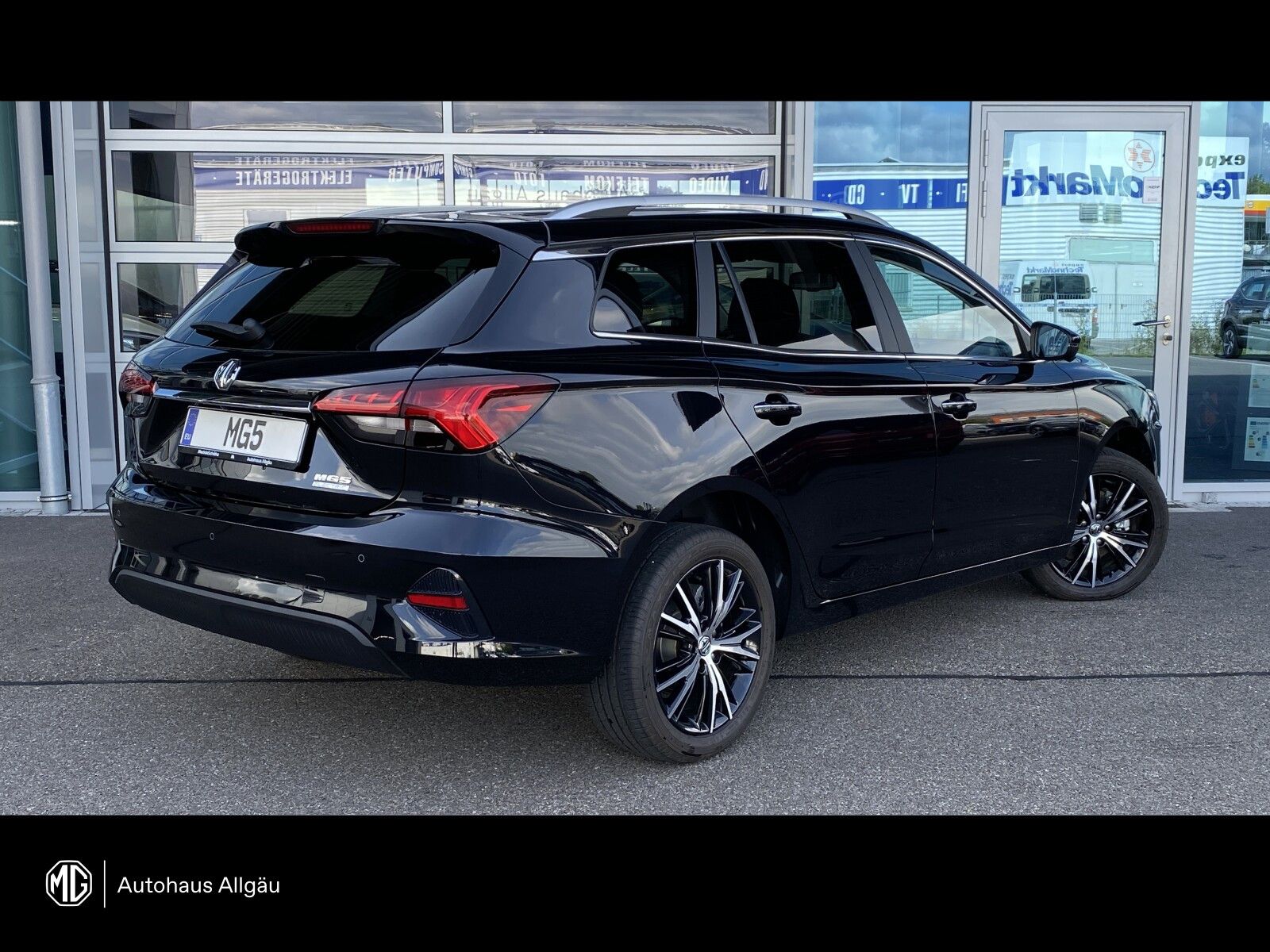 MG5 Luxury Max LED+ACC+Navi+360°Kam+CarPlay+SHZ
