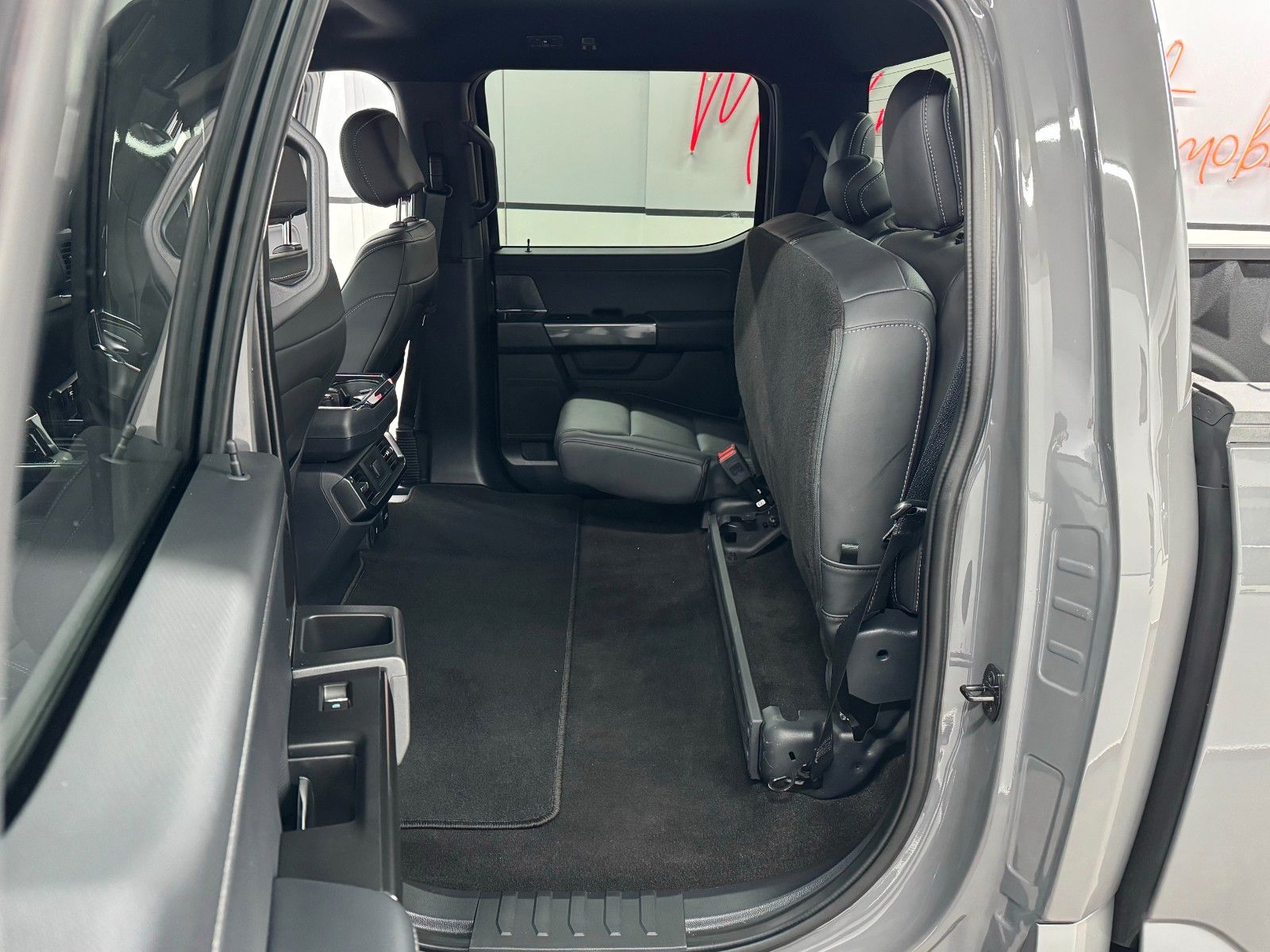 Ford F 150 5.0 XLT Supercrew - Samsaru's Car Outlet