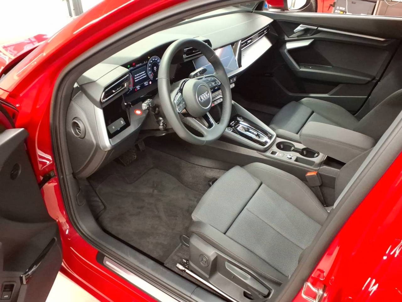 Audi A3 Sportback 30 TFSI advanced - Samsaru's Car Outlet