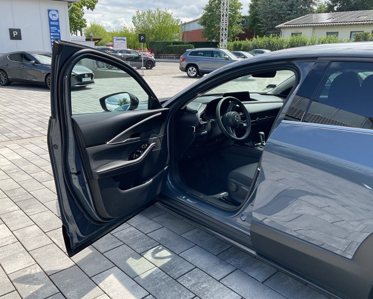 Mazda CX-30 2.0L e-SKYACTIV X 186ps 6AT Homura + Kamer