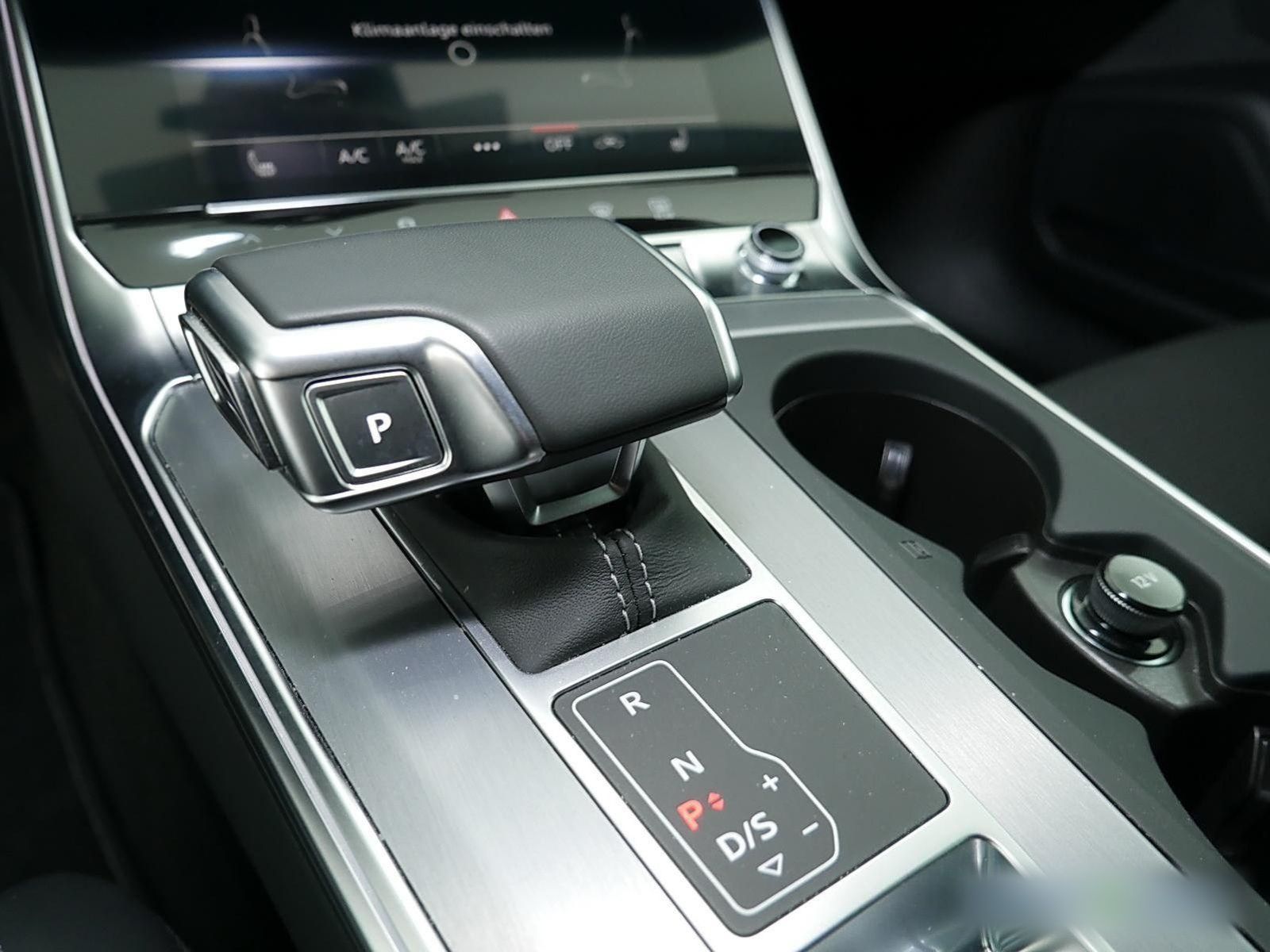 Audi A6 Avant 45TFSI qu S Line - Samsaru's Car Outlet