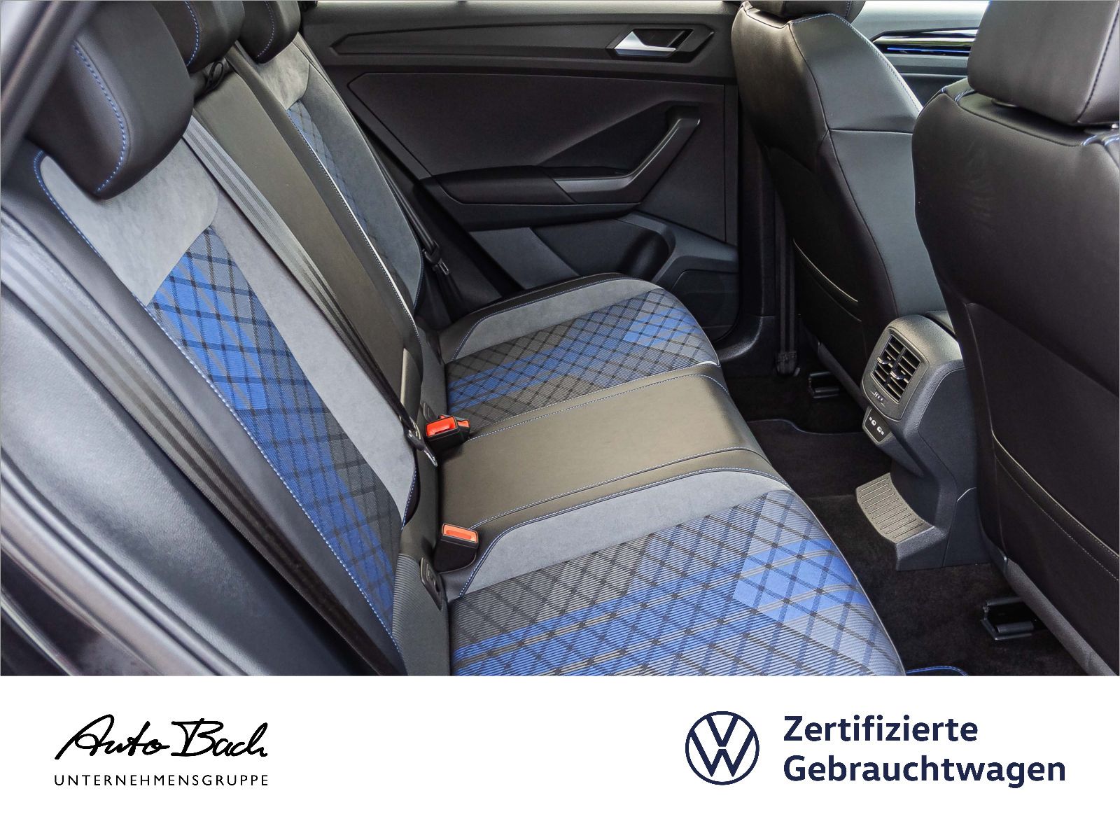 Volkswagen T-Roc R 2.0 TSI 4M - Samsaru's Car Outlet
