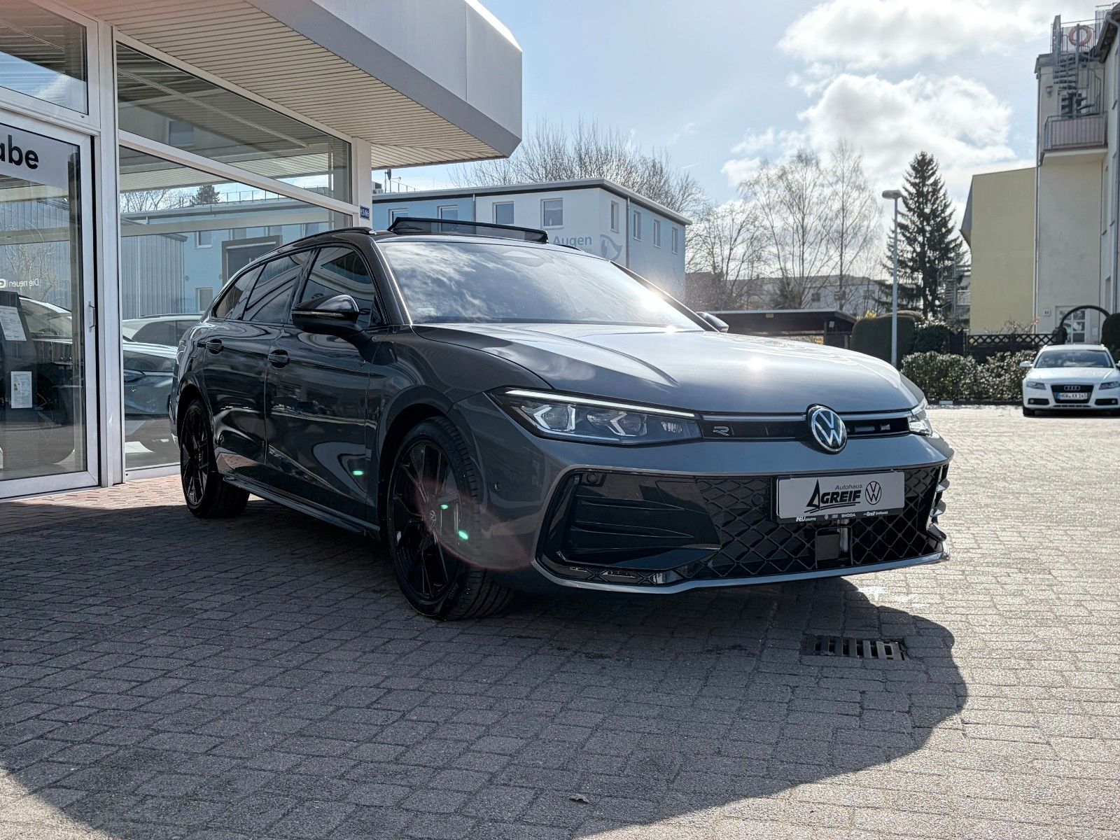 Volkswagen Passat Variant 2.0 TDI DSG R-Line*4x4*LED*LEDER*