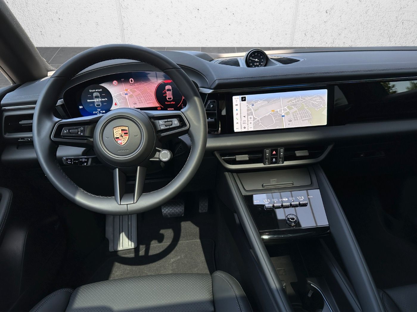 Porsche Macan 4 - Samsaru's Car Outlet