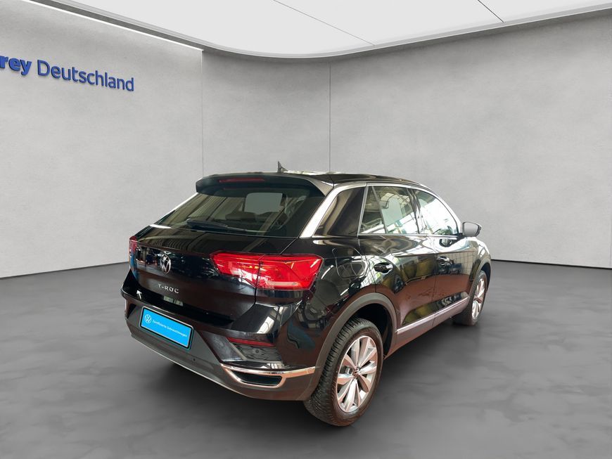 Volkswagen T-Roc 1.5 TSI DSG Style - Samsaru's Car Outlet