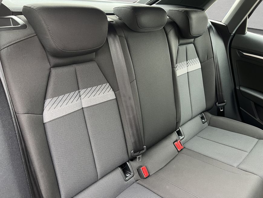 Audi A3 40 TFSIe Sportback S tronic Navi Tempomat