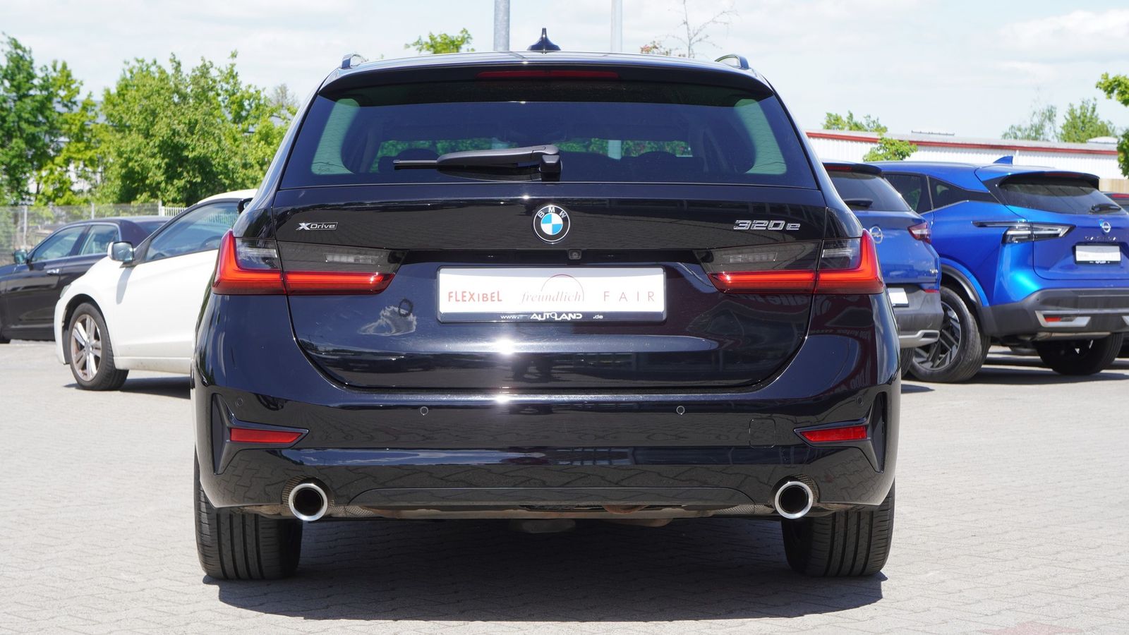 BMW 320e Touring xDrive Sport Line - Samsaru's Car Outlet