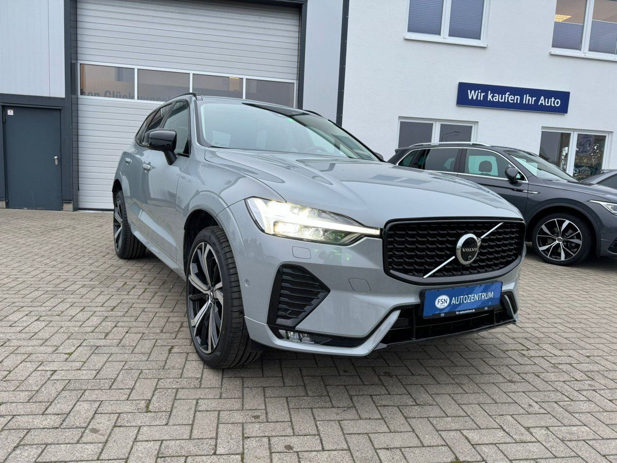 Volvo XC60 B5 AWD Ultimate Dark Luftfahrwerk Bowers &
