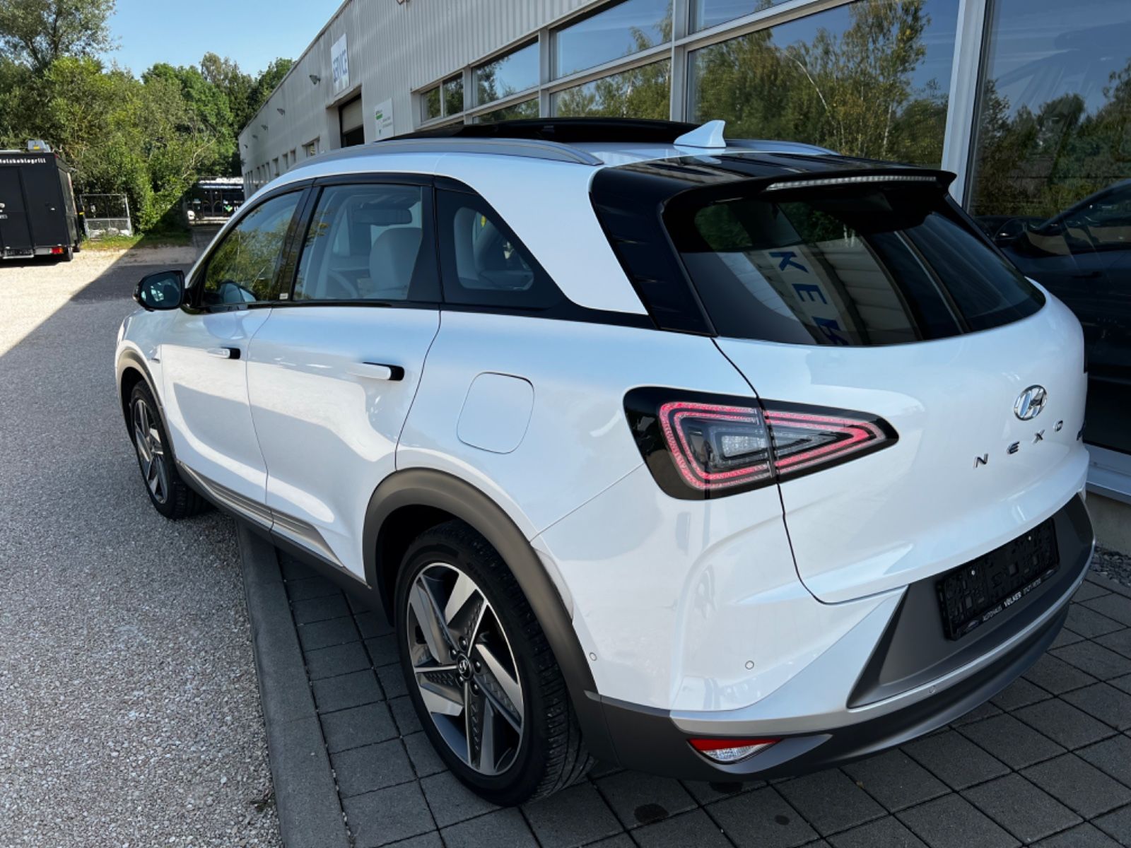 Hyundai Nexo Fuel Cell - Samsaru's Car Outlet