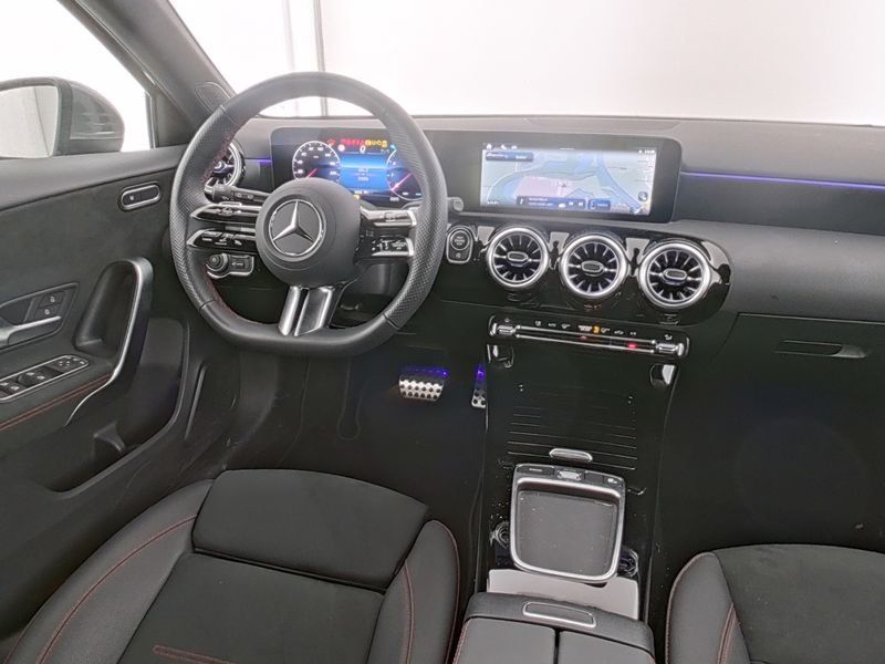Mercedes-Benz A 180 AMG - Samsaru's Car Outlet