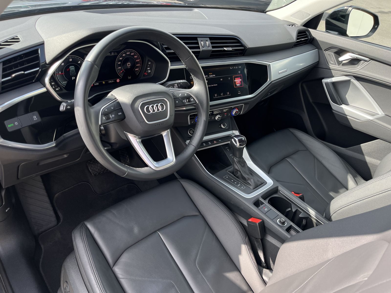 Audi Q3 35 2.0 TDI quattro S tronic - Samsaru's Car Outlet