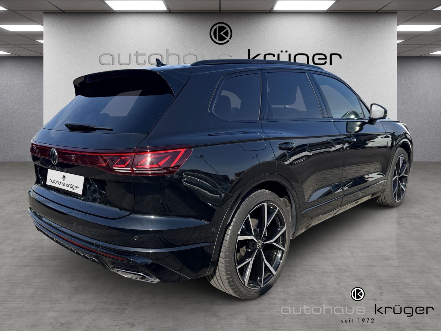 Volkswagen Touareg 3.0 V6 TDI R-Line 4Motion HUD Luft AHK S