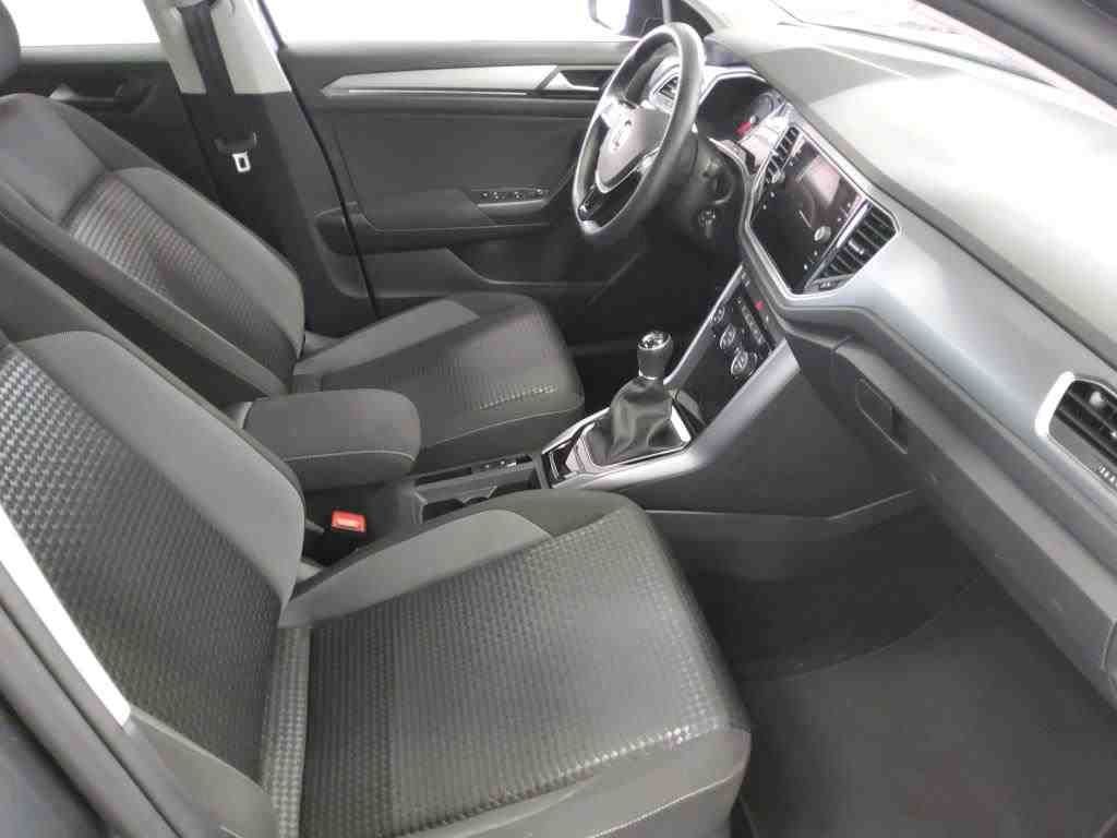 Volkswagen T-Roc 1.0 TSI ACTIVE - Samsaru's Car Outlet