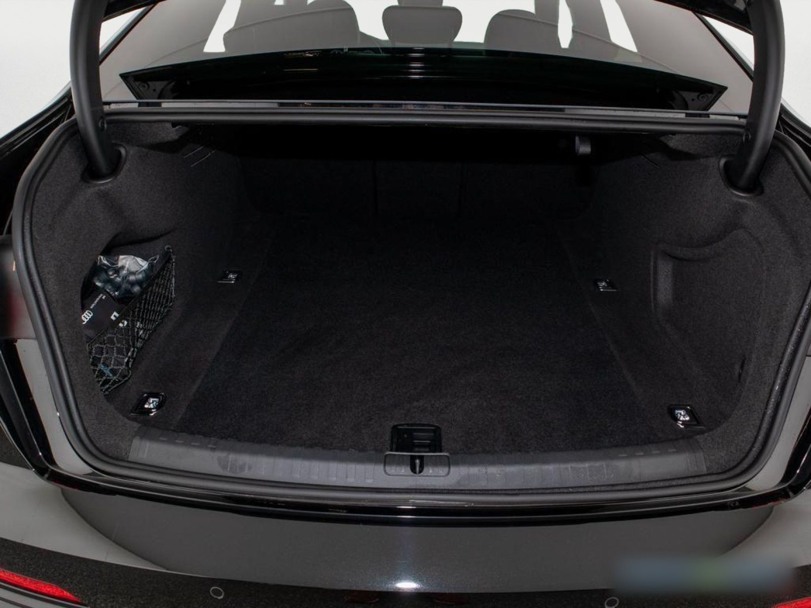 Audi A6 40 TDI S line S tronic - Samsaru's Car Outlet