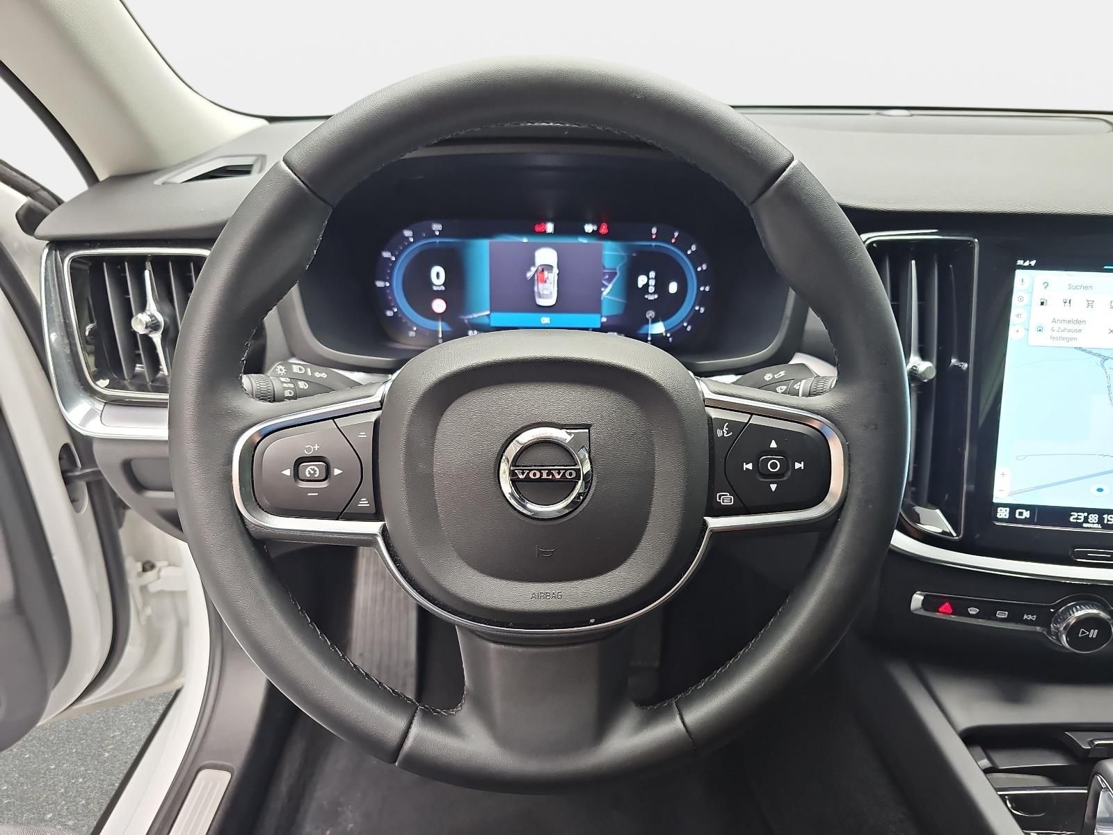 Volvo S60 B4 AUTO. CORE NAVI LED GOOGLE KAMERA LM17