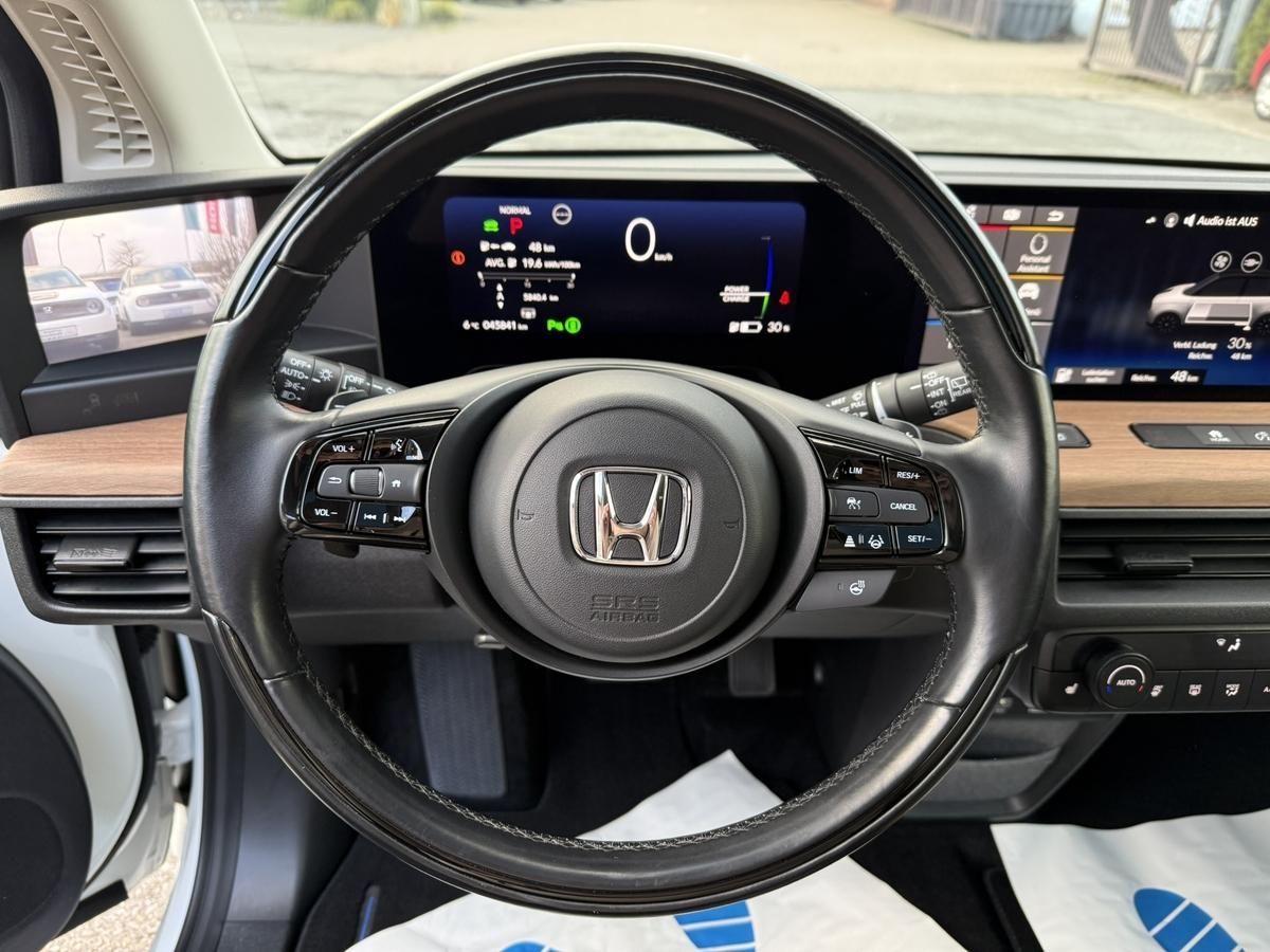 Honda e Advance 17" * Style Paket * Allwetter *